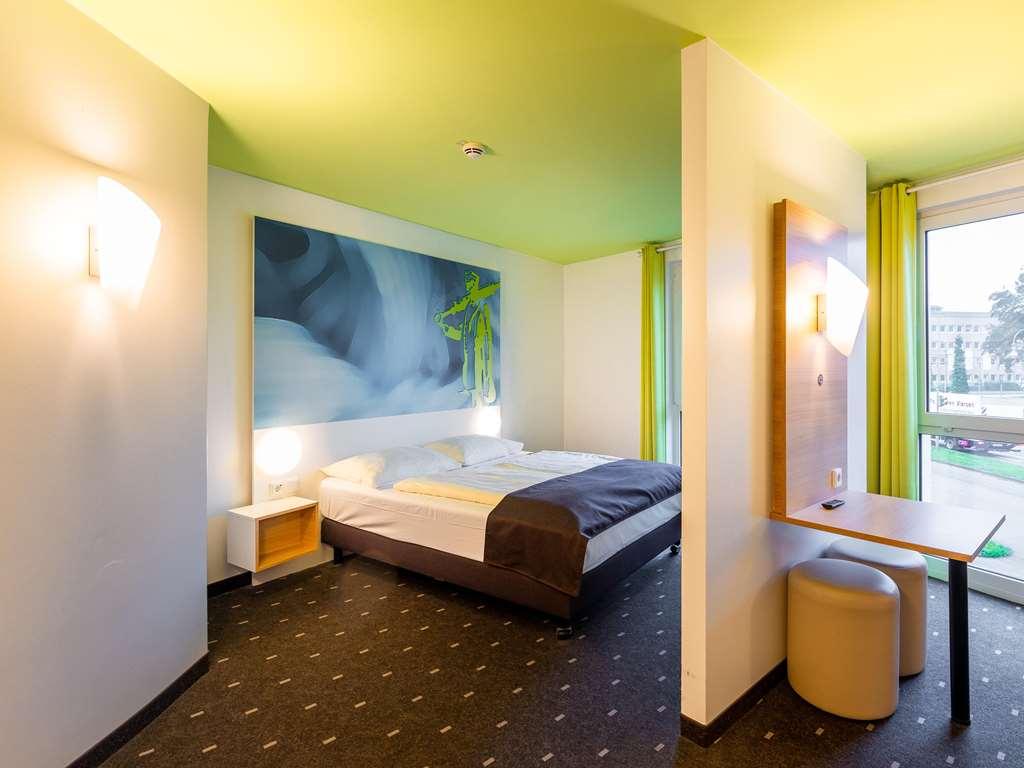 B&B Hotel Крефелд Стая снимка